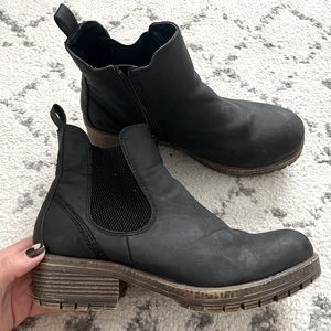 Chunky Black Ankle Boot